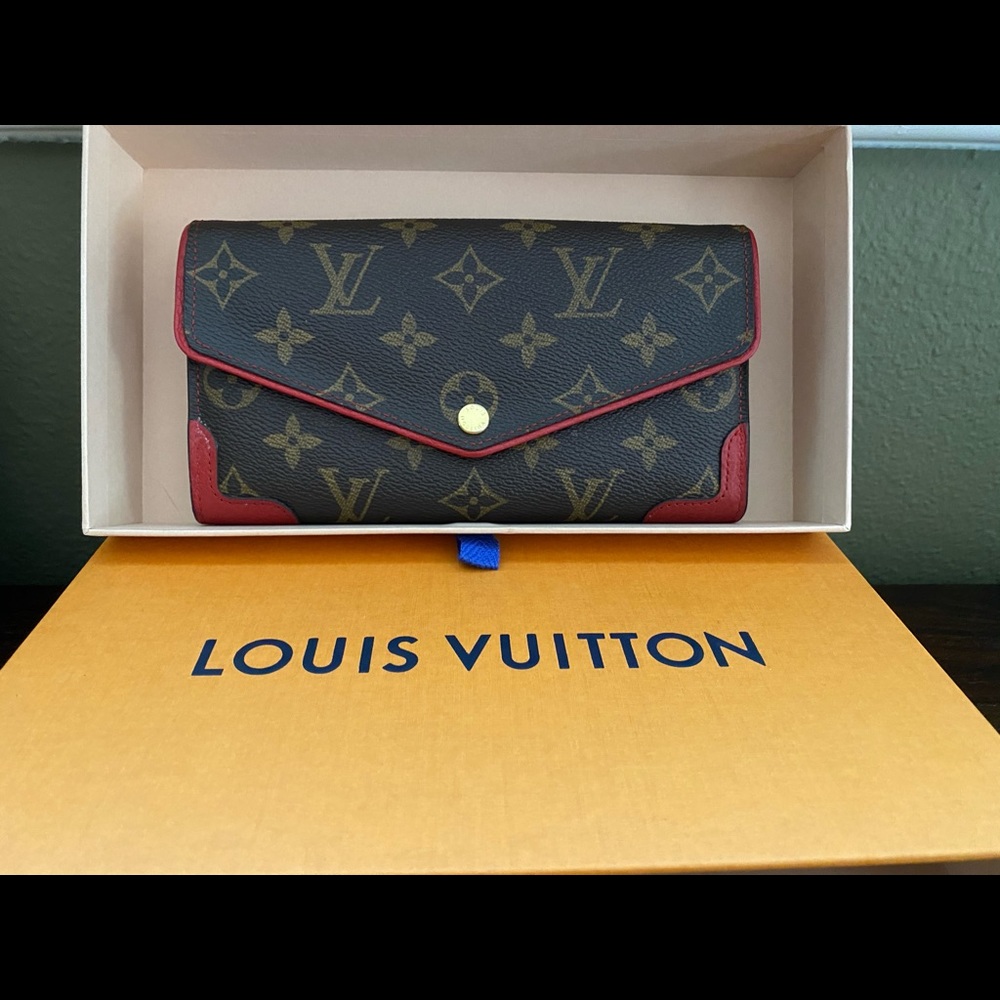 Authentic LV Wallet